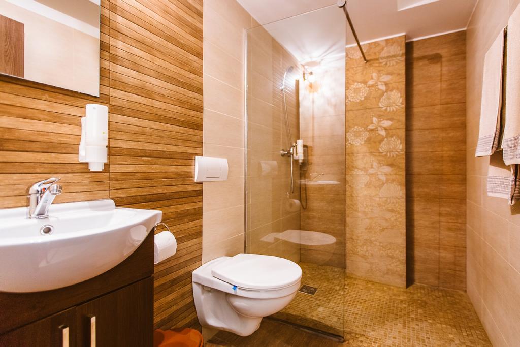 Отель Casa Domeniile Vinului Аюд Экстерьер фото